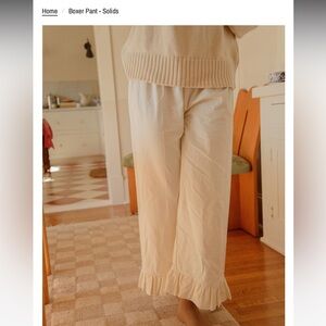 Sonderhaus Cream Ruffle Bottoms